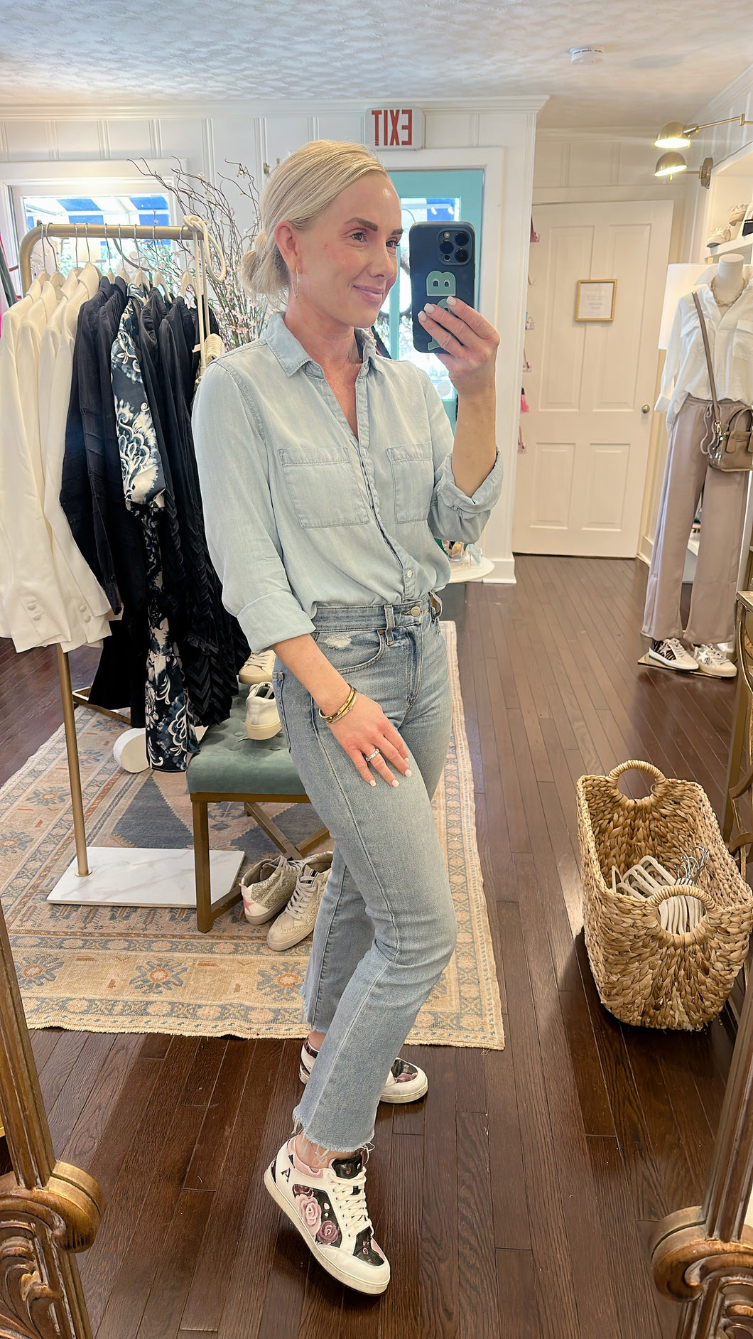 GINGER CHAMBRAY POCKET BUTTON DOWN