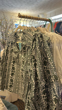 OLIVE FALL PRINTED BLOUSE