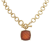 GEMSTONE PENDANT TOGGLE CHAIN NECKLACE