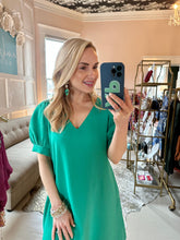 PUFF SLEEVE SHIFT DRESS (BLACK)