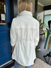 KASIA WATERPROOF JACKET - WHITE