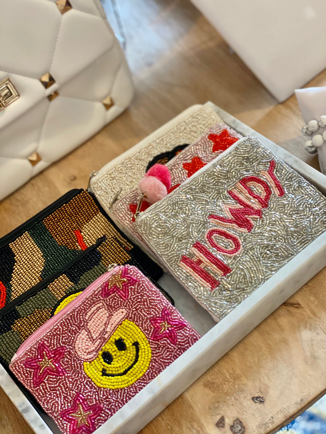 HOWDY BEADED SILVER COIN PURSE